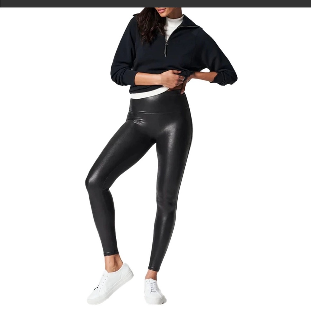 Women's Spanx Faux Leather Leggings NWT size medium